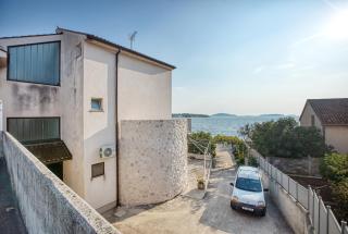 Apartments by the sea Brodarica, Sibenik - 13615 - Brodarica - 4