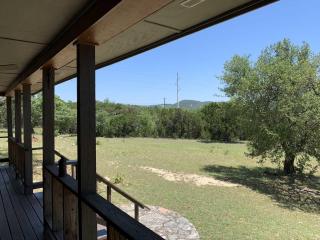 Hill Country Hideout - Pipe Creek - 1