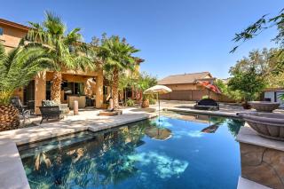Pool, Fire Pit and Grill Chandler Oasis! - Chandler - 0
