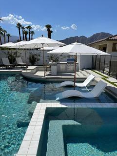 NEW Listing in La Quinta – Stunning Vacation Home! - La Quinta - 5