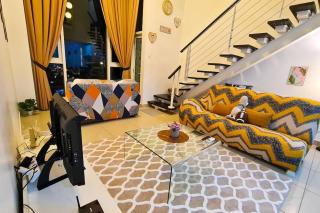 Elegant 5STAR Resort Suite Mid Valley KL Sunway by Stayz Suites with Shopping Complex - Kuala Lumpur - 3