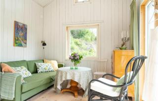 2 Bedroom Gorgeous Home In Ellös - Ellös - 4