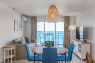 Maho Beach House - Grand Ocean Suite - Maho Reef - 0