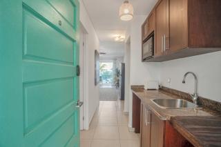 Maho Beach House - Spacious 2 Bedroom - Ocean View - Maho Reef - 1