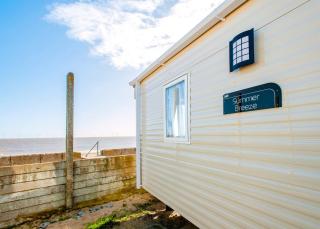 Eastern Beach Caravan Park - 1