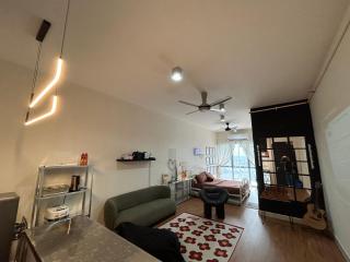 Top Klia Transit & Connected to KIP Mall at Casa 10 - 2