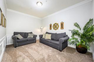 Epic Universe Vista Cay Lakeview Condo - 1019 - Orlando - 3