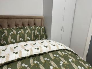 Park View Serviced Apartment - Next to Northolt Tube Station - Near Central London & Wembley - Northolt - 8