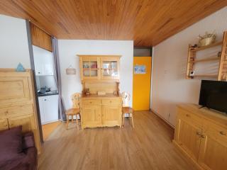 "Miramonte" appartement avec terrasse vue montagne et parking privatif sous-sol, à proximité immédiate des pistes, cœur de Vars les Claux, secteur point show avec commodités et piscine chauffée de plein air - Vars - 2