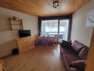 "Miramonte" appartement avec terrasse vue montagne et parking privatif sous-sol, à proximité immédiate des pistes, cœur de Vars les Claux, secteur point show avec commodités et piscine chauffée de plein air - Vars - 4