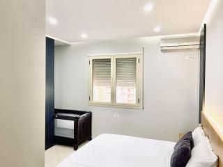 Palm Beach - perfect location and sea view. - Vlora - 4