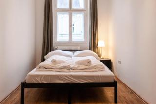 Spacious 2BR Apt.-Near Wiener Stadthalle - Wenen - 8