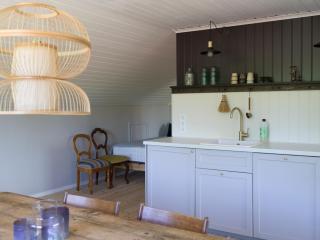 Lovely, bright apartment overlooking nature - Fiskebäckskil - 5