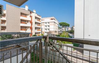 Lovely Apartment In Rosolina Mare - 8