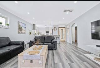 Yunderup Canal Retreat - South Yunderup - 4