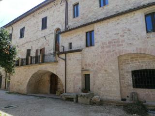 Assisi Hus stanza tripla in appartamento - Asís - 8