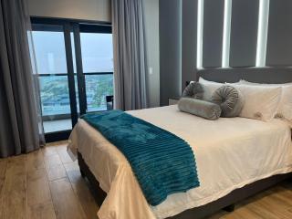 Umhlanga Radisson Blu Luxury Promenade Suite At Oceans Apartments - Durban - 2