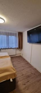 Waterfalls Apartment 3 - 1