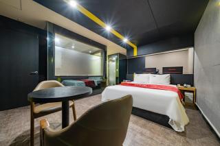 Boutique Hotel XYM - Suwon - 9