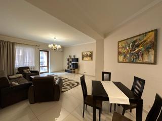 Northern Avenue, 2 bedrooms Luxury, New Renovated apartment HH666 - 9