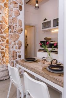 Athena Luxury Studios - 3