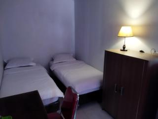 Asmanida Syariah Guest House - Bukittinggi - 8
