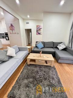 Lavish in Lyons - 3bd 2bth Spacious & Modern Home - Lyons - 7