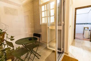 SimplyHosted Casa de la Catedral - Cadice - 1