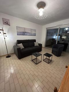 Grand T2 proche de la mer - 2