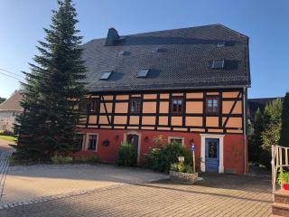 Ferienwohnung im Erzgebirge - Großhartmannsdorf - 0