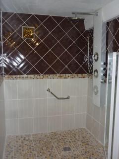 Gîte des Cèdres Ferienwohnung à Ameugny Taizé Cluny - 2