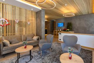 Bepy Hotel Garni - Giustino - 1
