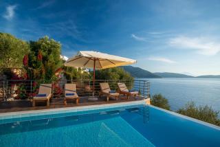 Iris Villas Lefkada - Marine Villa with private sea access - Sivota - 3