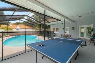 Chic Stylish Pool House 4 King Bed New Renovated - Plant City - 7