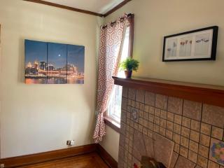 A2 Executive City View apartment perfect for traveling professionals - - 3