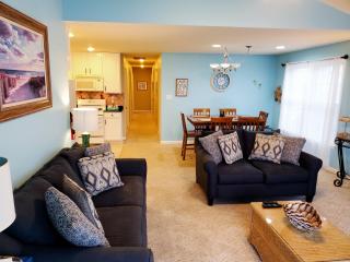 Family Friendly Beach Block Ocean View 3 BR, 2 BA, Condo near Wildwood Crest and Convention Center - Wildwood - 4
