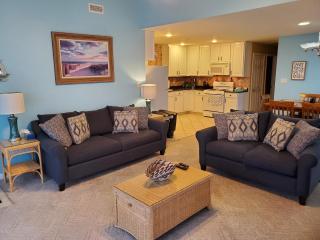 Family Friendly Beach Block Ocean View 3 BR, 2 BA, Condo near Wildwood Crest and Convention Center - Wildwood - 5