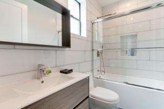 Modern 4 Bedroom home with rooftop deck #1 - Los Angeles - 2