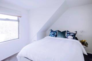 Townhouse close to Tennis & MCG with free parking - 5