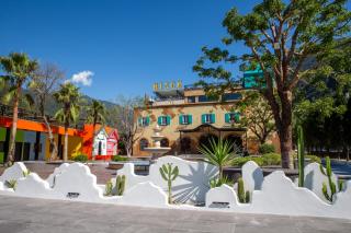 Bisck Hotel & Resort - 6