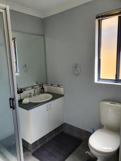Dalyellup Private Guest House unit - Bunbury - 7