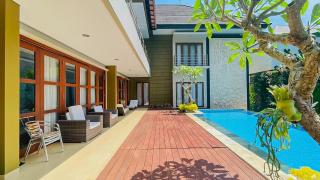 Merbau Luxurious Villa Senggigi by The Lavana - 5 Bedroom Villa - 8
