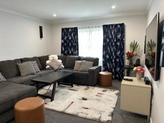 Home Away from Home - Napier - 7