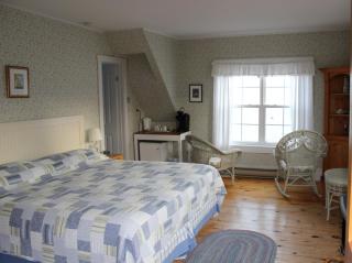 Compass Rose Heritage Inn - North Head - 1