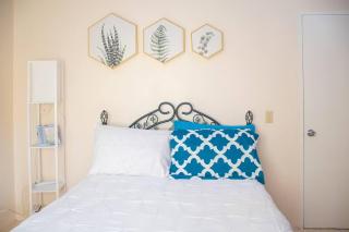 lovely 2 bedroom Apt 4 warm cosy comfortable - Belmont - 3