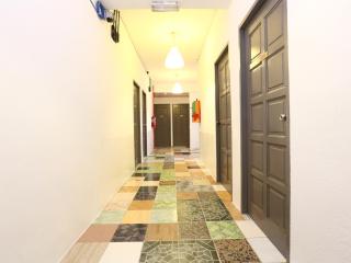 Kb Rest Inn-Deluxe Queen - Kota Bharu - 3