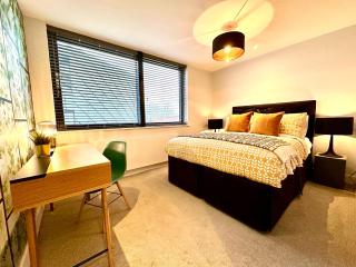 Beautiful New 2 Bedroom Apartment - Next to the Beach - Great Location - FREE Parking - Fast WiFi - Smart TV - sleeps up to 4! Close to Purbeck, Corfe Castle, Sandbanks, Poole & Bournemouth - 8