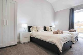 Hoxne Cottages - Poppy Cottage with private hot tub - 1