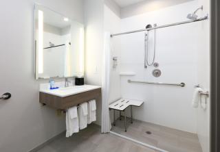 Holiday Inn Express & Suites North Dallas at Preston by IHG - Dallas - 7