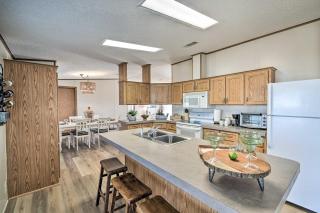 Sunny Waterfront Welaka Home with Private Dock! - Satsuma - 1